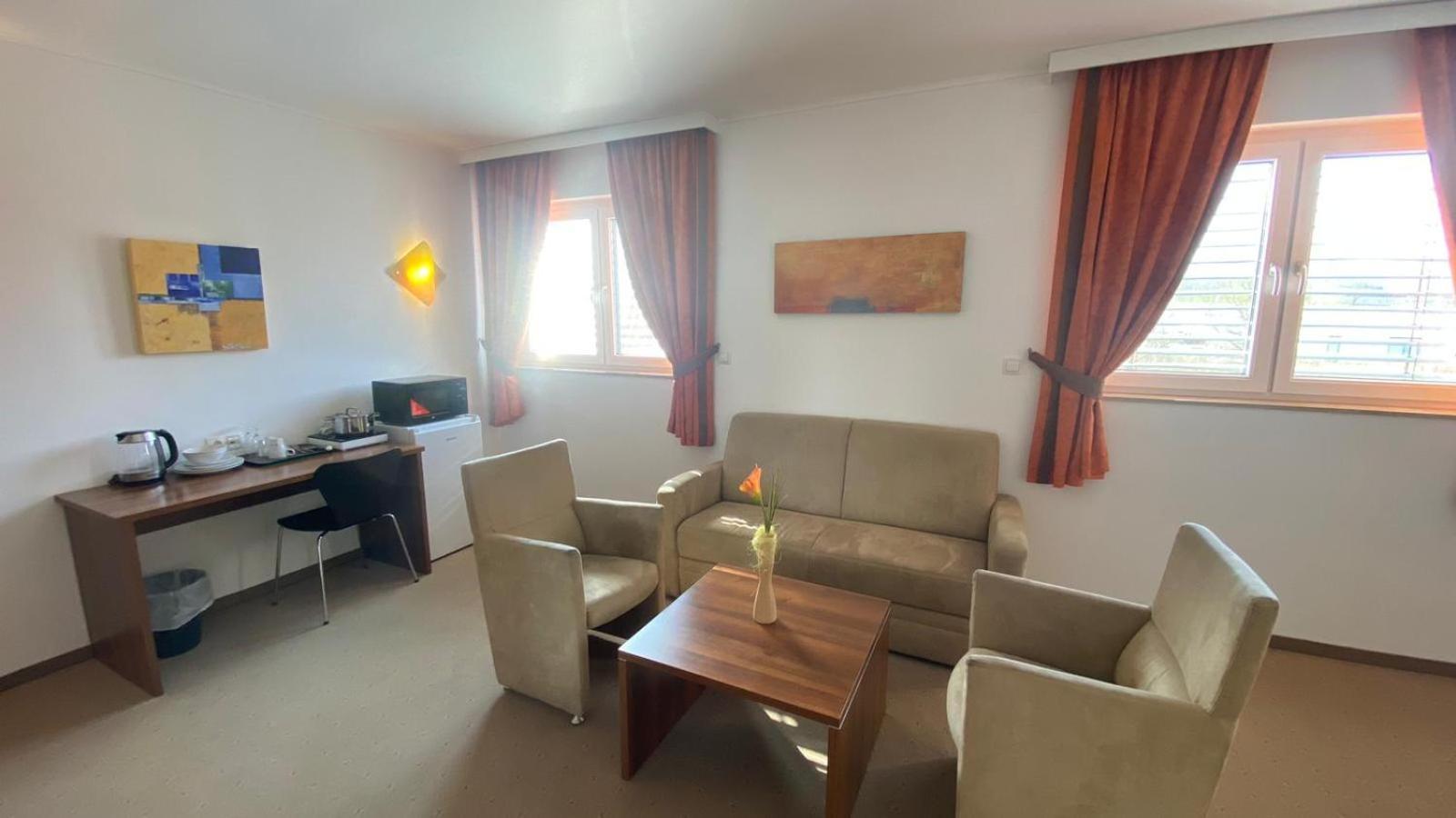 Hotel Weinland Donnerskirchen Camera foto